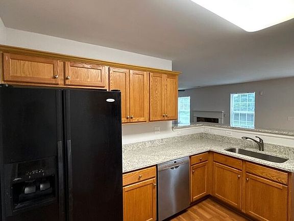 5th image of 9659 Widespread Ave NW