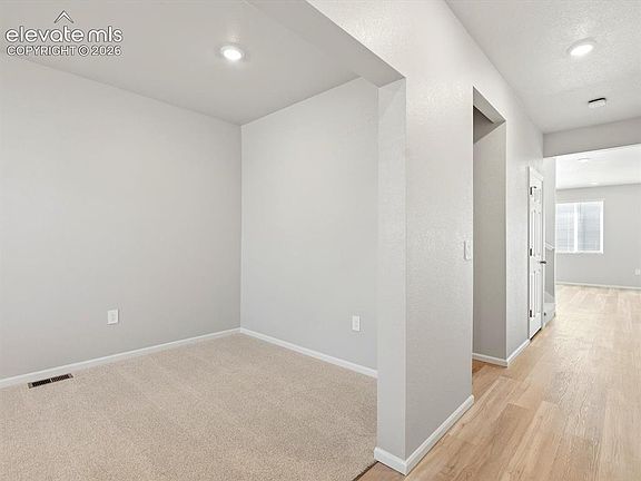 2nd image of 6738 Roundtail Way