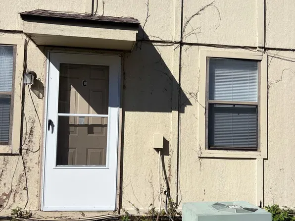 8707 NW 82nd Ter, Kansas City, MO 64152