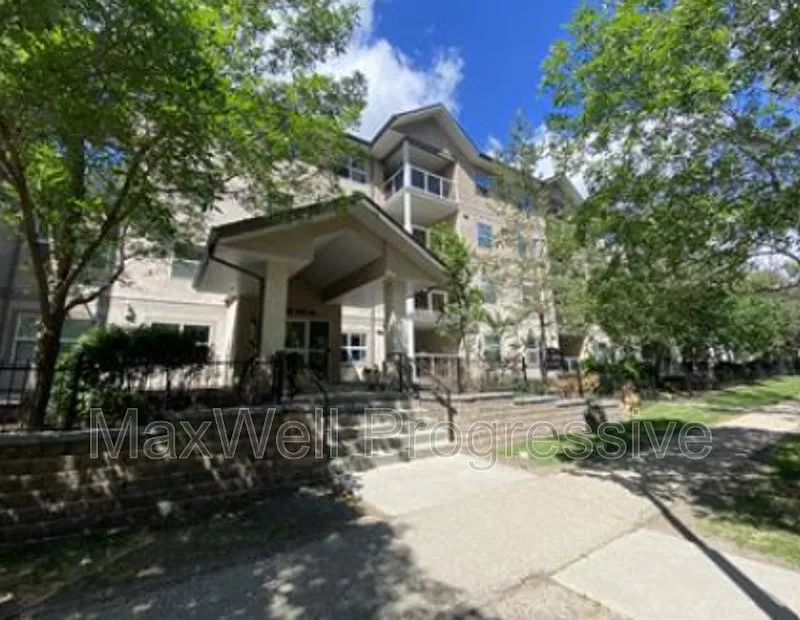 Belvedere — Photo 1