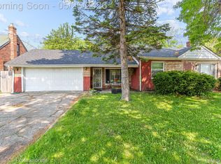 3231 Spruce St, Inkster, MI 48141