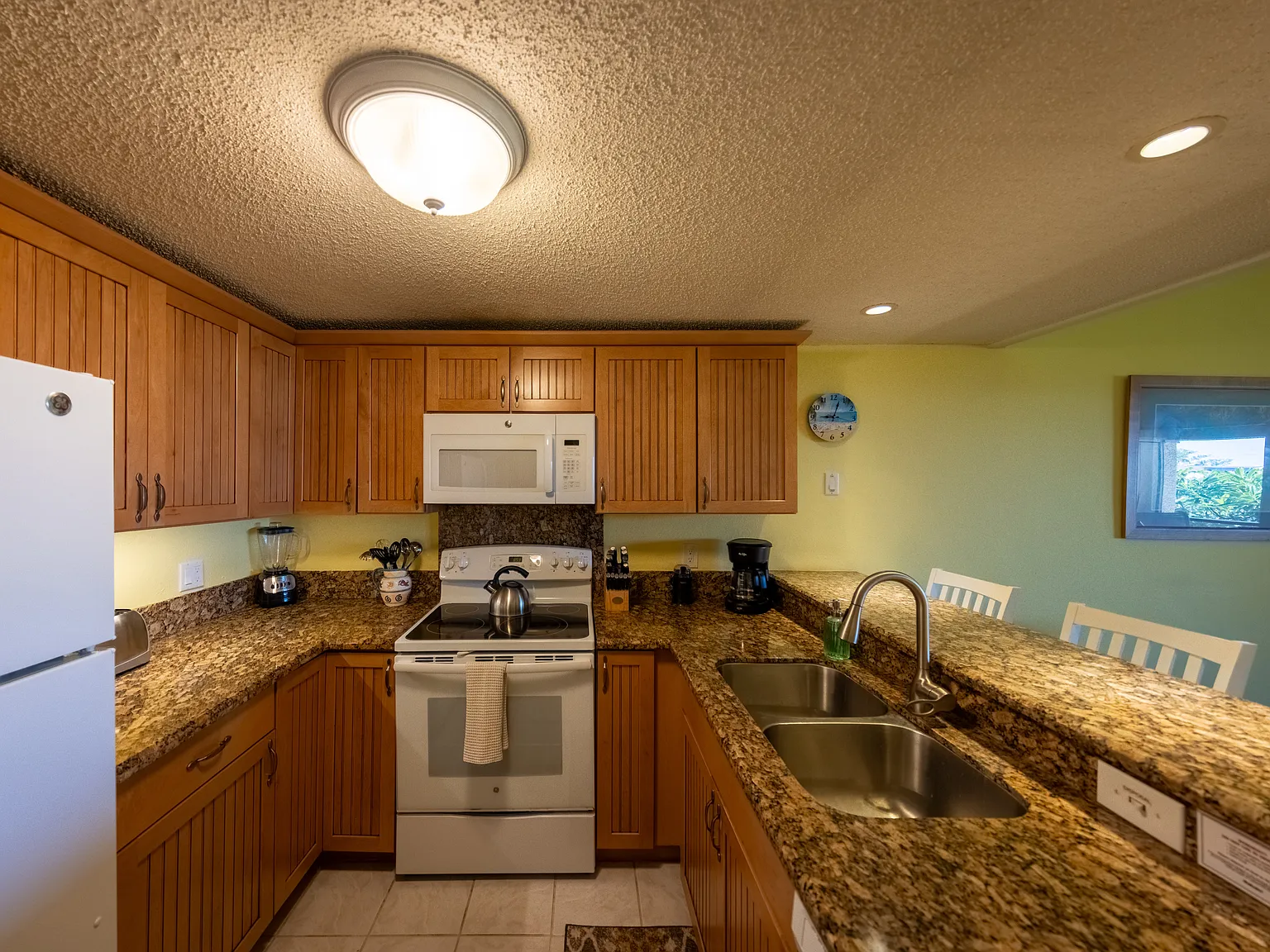2 bed, 1210 sqft, $2,650 — Photo 3