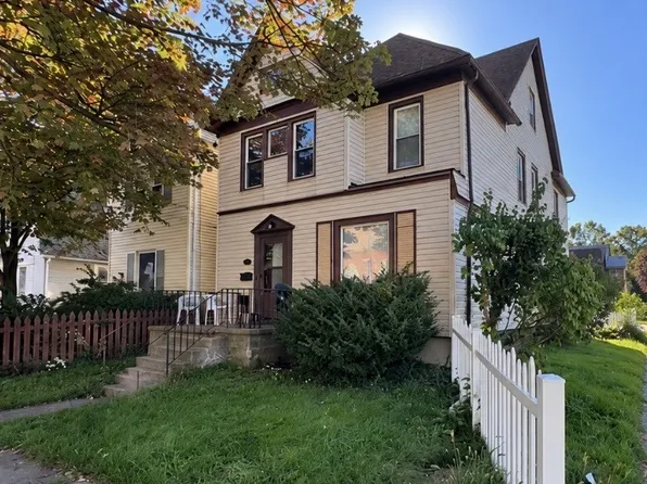 829 W 9th St, Erie, PA 16502