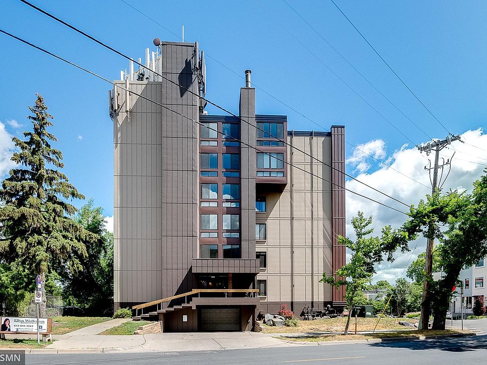 1st image of 2800 W 44th St Unit 402