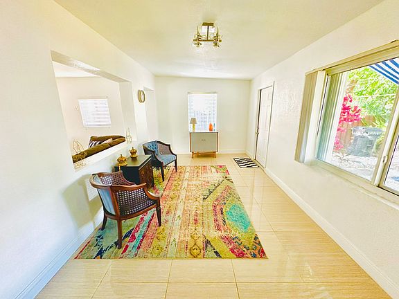 2nd image of 1501 NE 3rd Ave