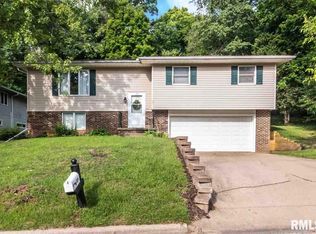 109 Welton Ct, East Peoria, IL 61611