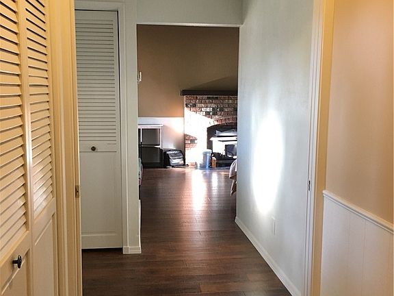 5th image of 1521 S Pine St