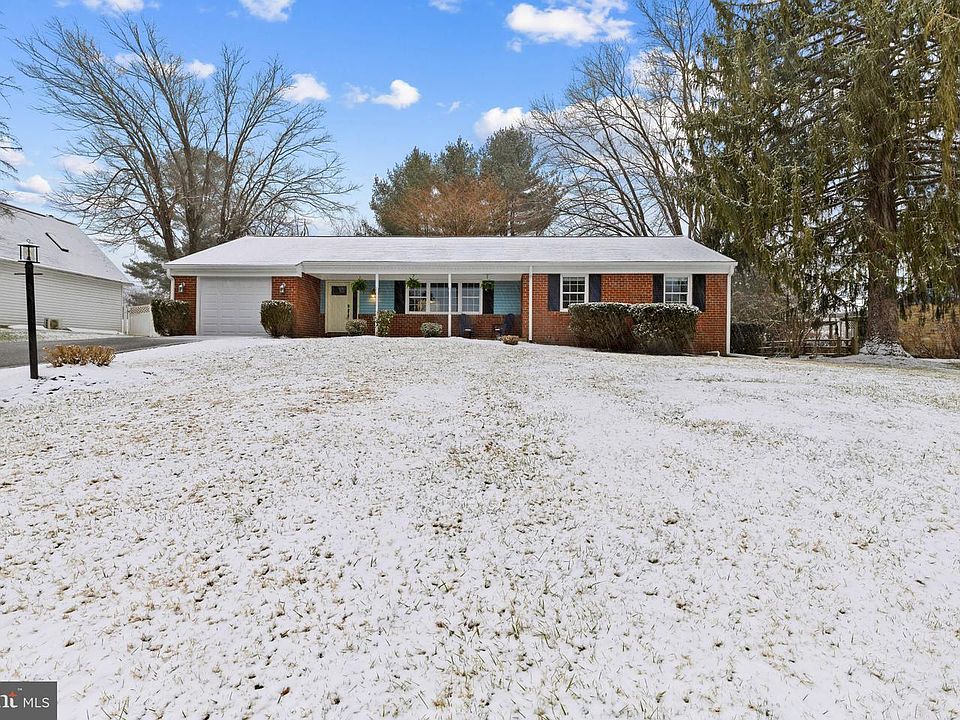 1st image of 3210 Birchmede Dr