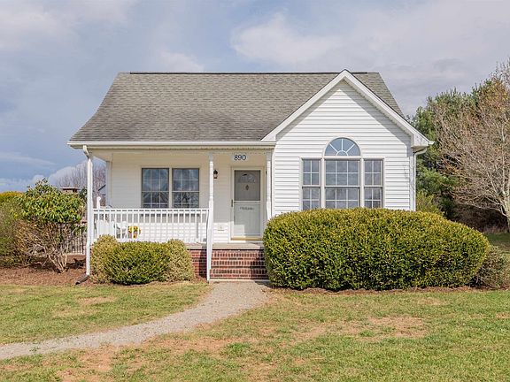 4th image of 890 Laurel Fork Rd