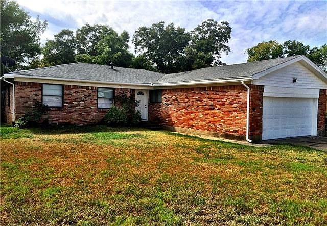 1st image of 10112 Checota Dr
