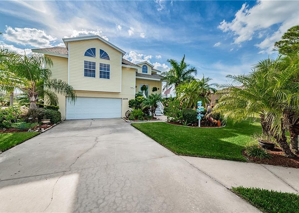 1st image of 2108 Pelican Ct