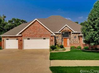 411 NW Palomino St, Bentonville, AR 72712