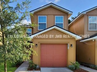 6871 Lake Mist Ln, Jacksonville, FL 32210