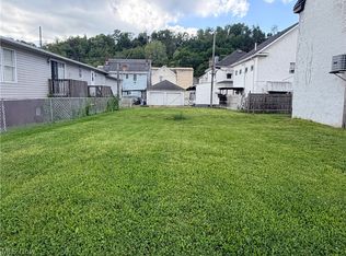 4587 Jefferson St, Bellaire, OH 43906