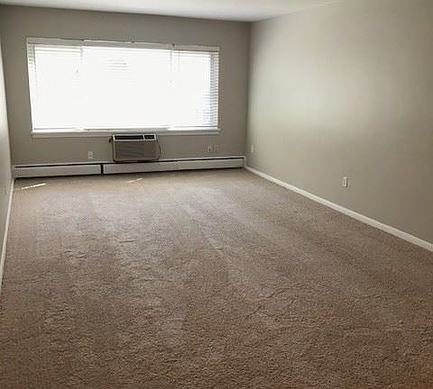 2nd image of 3116 Girard Ave S APT 105