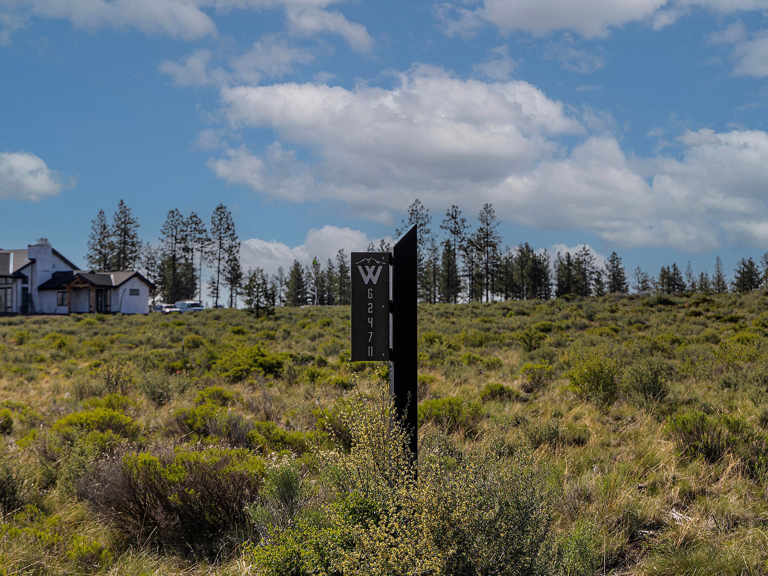 62470 Huntsman Loop, Bend, OR 97703 MLS 220165325 Zillow