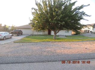 18414 Loma St, Hesperia, CA 92345