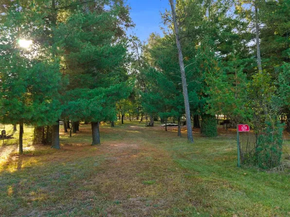 328 & 326 York Court #33 & 34, Nekoosa, WI 54457