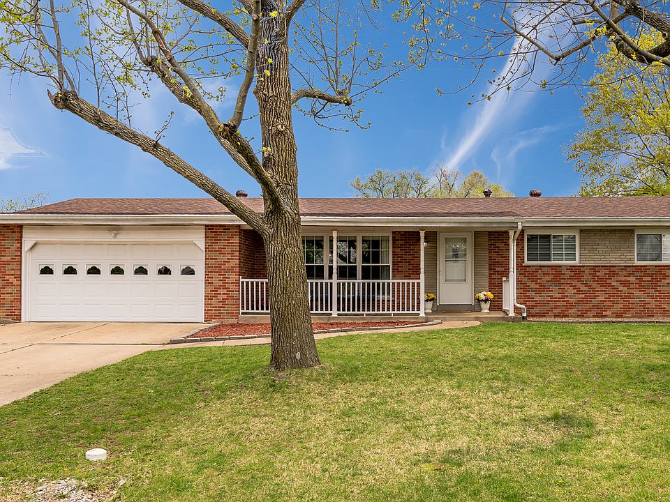 1st image of 3132 Rock Crest Dr
