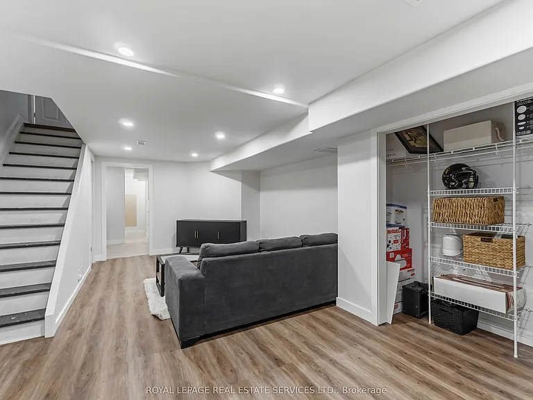 13 Newell Ct — Photo 22