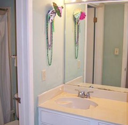 4th image of 4000 Davey St APT 403