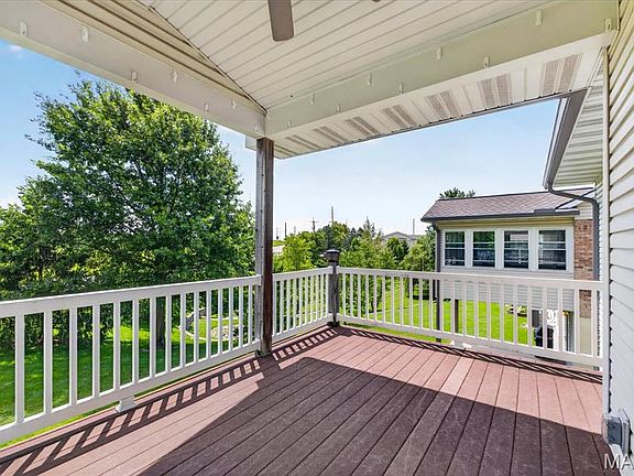 2nd image of 922 Penny Ln