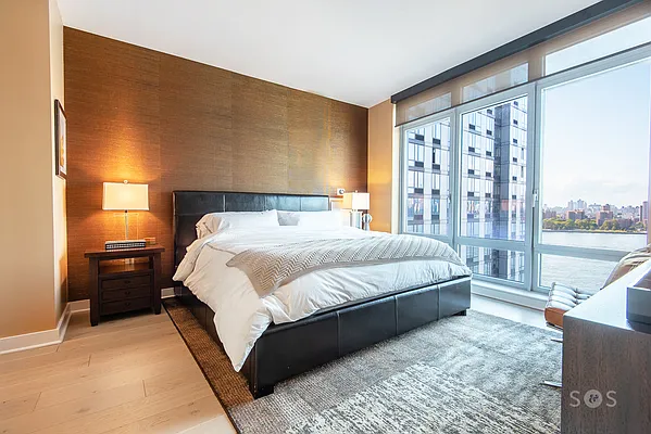 Sold by Brick&Mortar | media 29