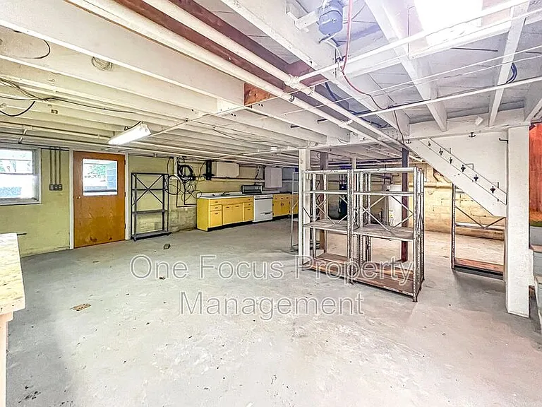 25 N Glenbrook Ave — Photo 16