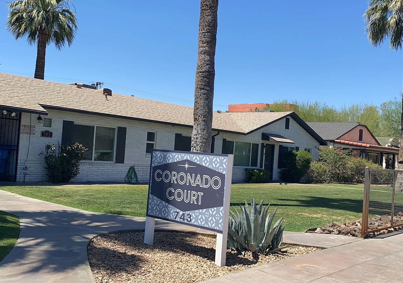Coronado Court Apartment Homes — Photo 3