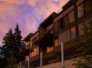 317 Sherman Ave APT 5, Hood River, OR 97031