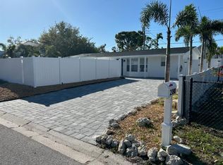2180 Orchid St, Sarasota, FL 34239