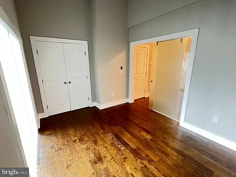 1620 E St NE #3 — Photo 6