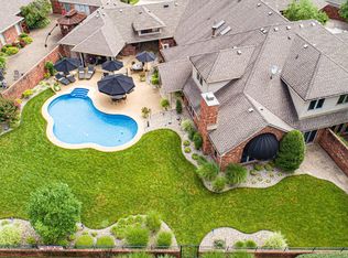 12104 Bridgeway Ct, Sellersburg, IN 47172