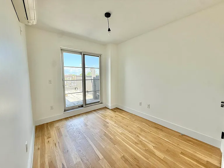 830 Saint Johns Pl #5F — Photo 6