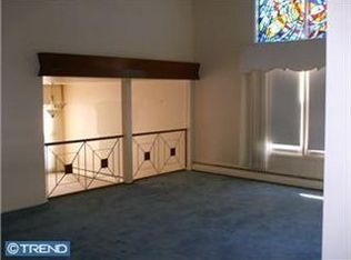 711 Thomas Rd, Cheltenham, PA 19012