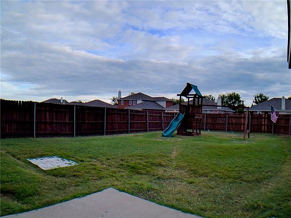4th image of 2918 Montague Trl