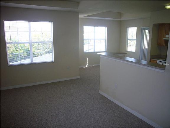5th image of 1185 Villagio Cir #205-4