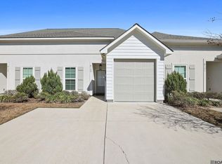 8129 Village Lake Ave, Baton Rouge, LA 70820