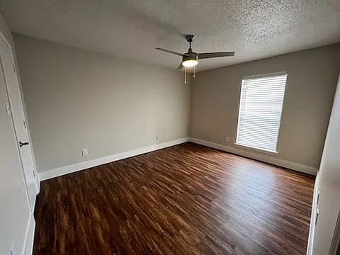 Amber Creek Apartments — Photo 17