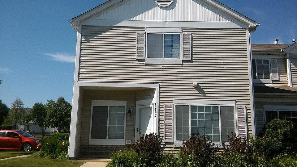 1st image of 3225 Heather Glen Dr