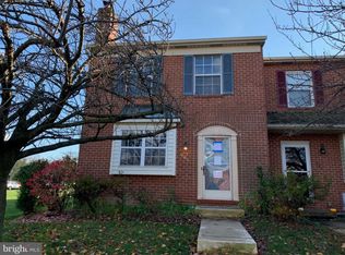 501 Village Green Dr, Gilbertsville, PA 19525