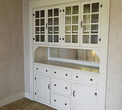 Built-in china cabinet