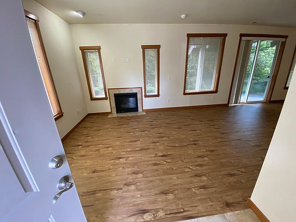 Entry way