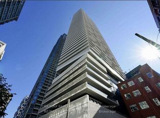 2221 Yonge St #1007, Toronto, ON M4S 0B8