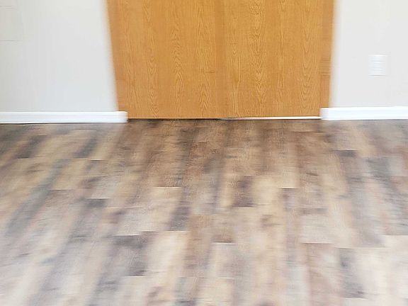 5th image of 510 Oakland Hill Dr