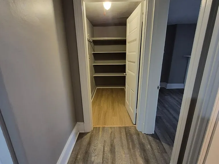 509 S Centre St #4 — Photo 14