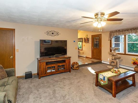 5th image of 16 Maclaine Dr