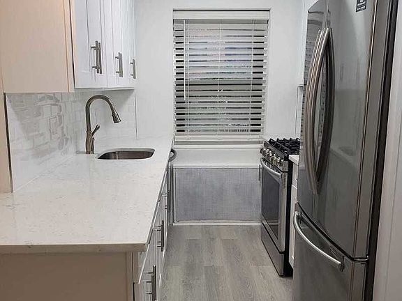 4th image of 8383 118th St APT 4J