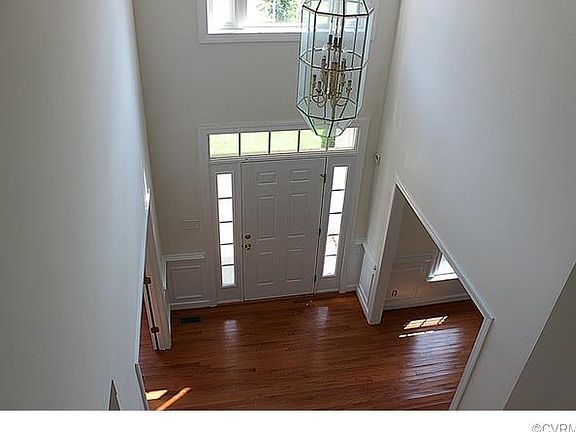 4th image of 7154 Six Pound Ln