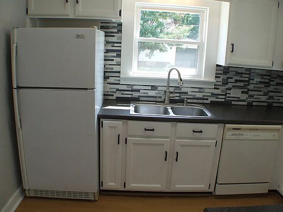 5th image of 866 Griggs St SE